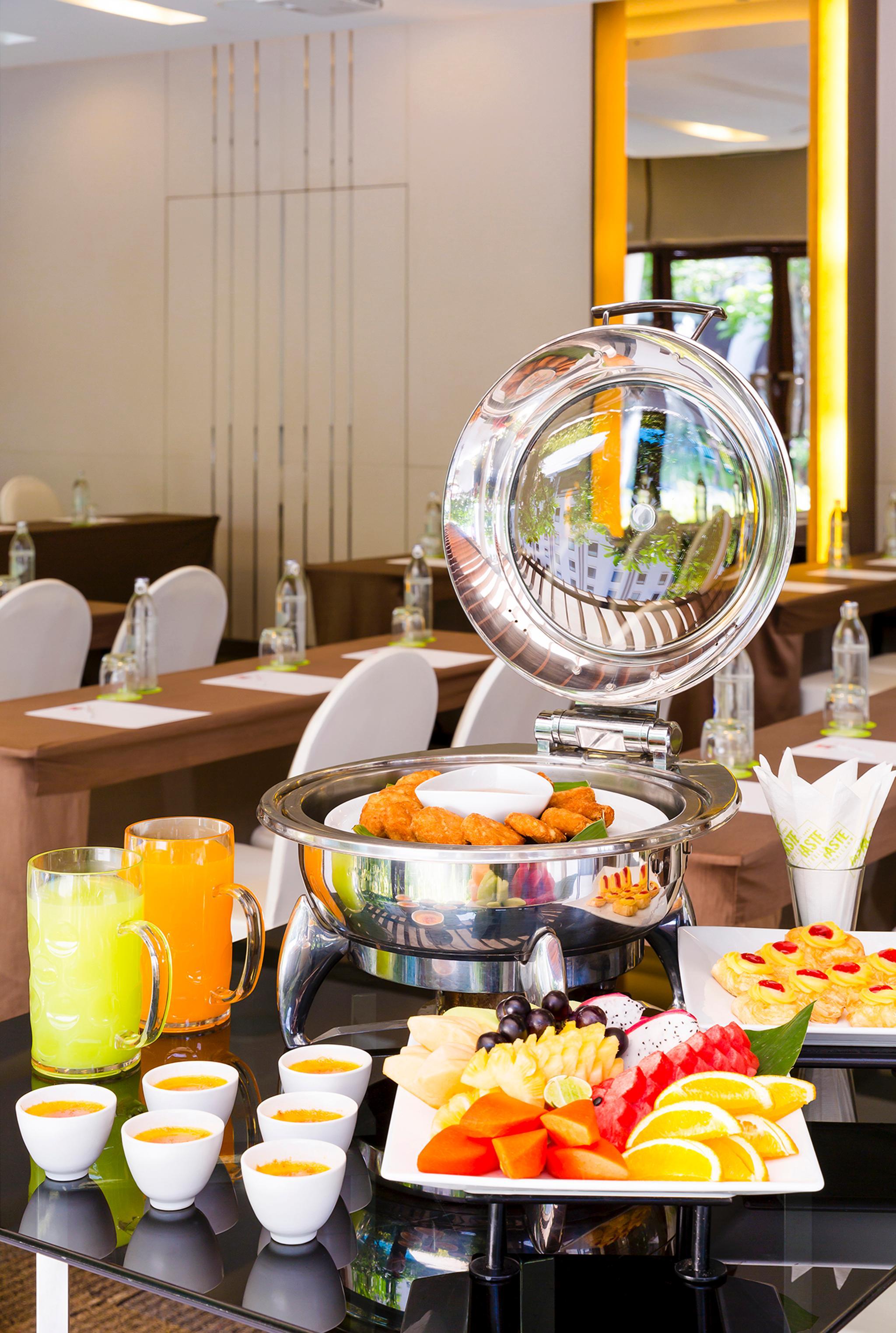 Ibis Bangkok Riverside Εξωτερικό φωτογραφία