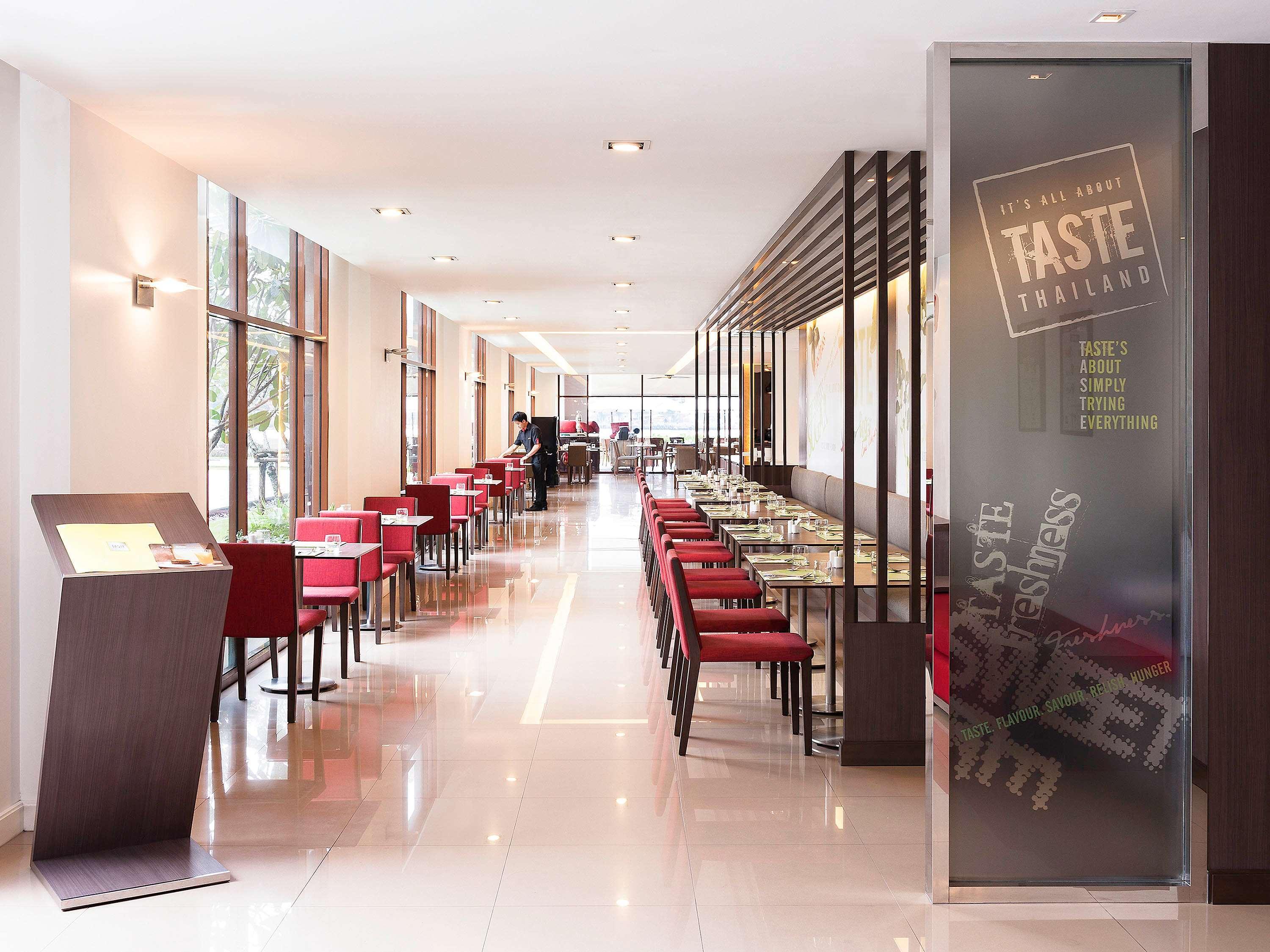 Ibis Bangkok Riverside Εξωτερικό φωτογραφία