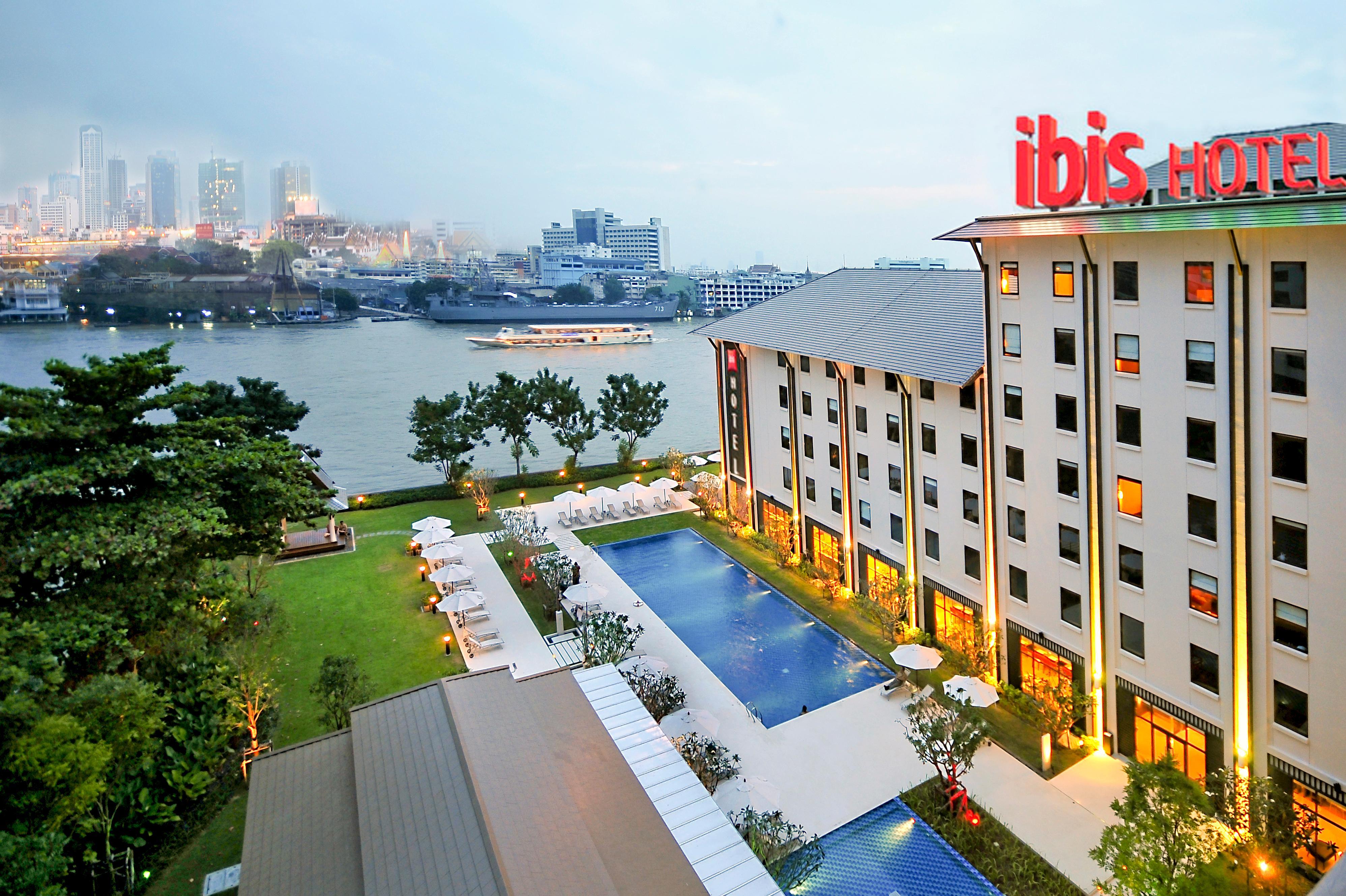 Ibis Bangkok Riverside Εξωτερικό φωτογραφία