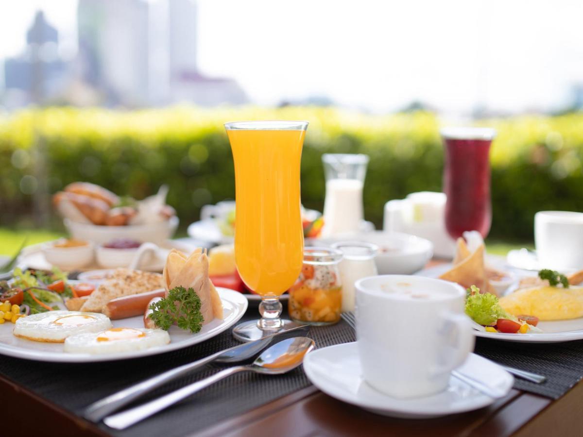Ibis Bangkok Riverside Εξωτερικό φωτογραφία