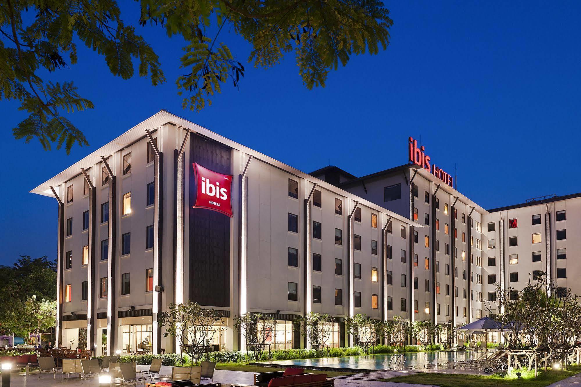 Ibis Bangkok Riverside Εξωτερικό φωτογραφία